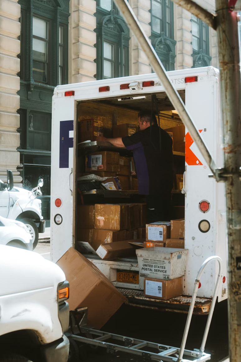 Furniture & House Removals